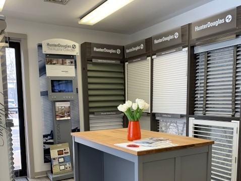 Hunter Douglas Dealer Image